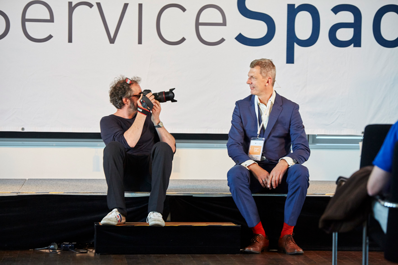 Richard Friedl vor seinem Vortrag über mind4service bei Service Space 2016